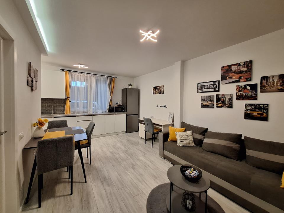 Apartament cu 2 camere, parcare, zona Reprezentantei BMW