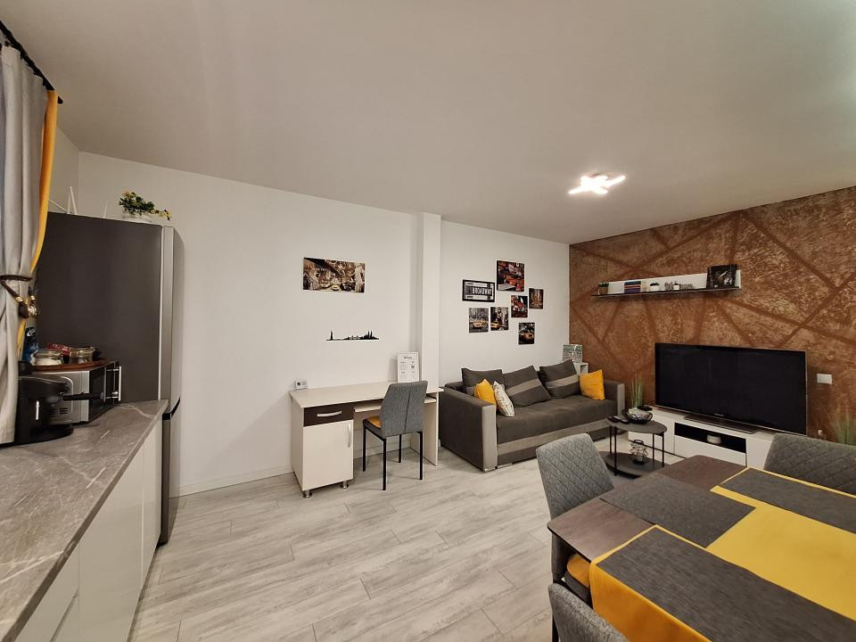 Apartament cu 2 camere, parcare, zona Reprezentantei BMW
