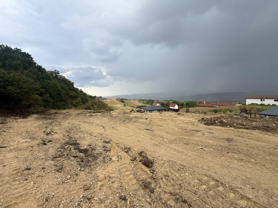 Teren extravilan de vanzare, 1.200 mp, Popesti 