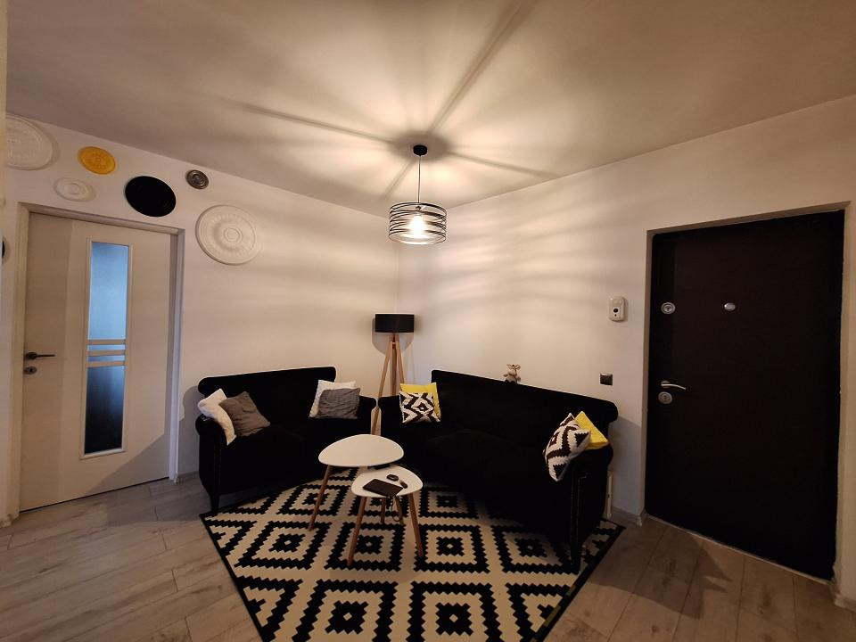 Apartament cu 2 camere, 55 mp, parcare, zona Parcului Poligon