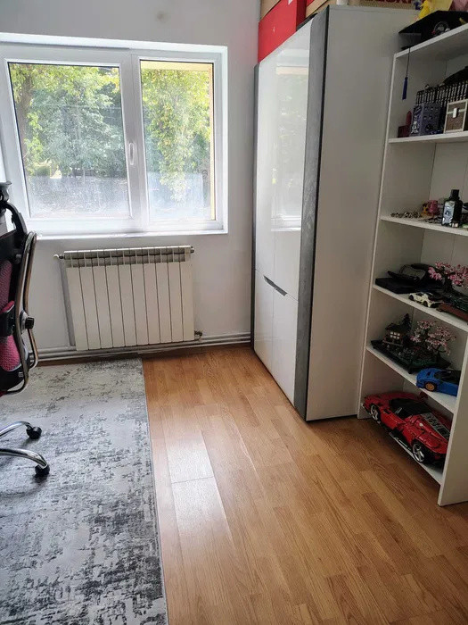 Apartament 3 camere, decomandat, 76 mp, zona Semicentrala