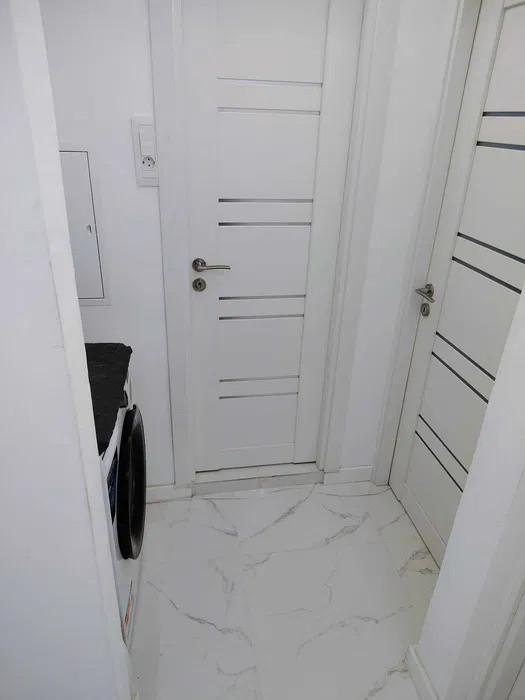 Apartament 3 camere, decomandat, 76 mp, zona Semicentrala