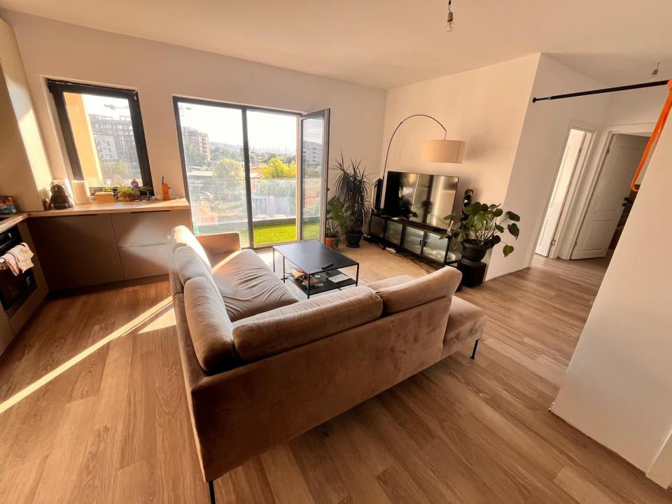 Apartament 3 Camere | 65 mp | 2 Băi + 2 Balcoane | Etaj 2/4 | Zona Somesului