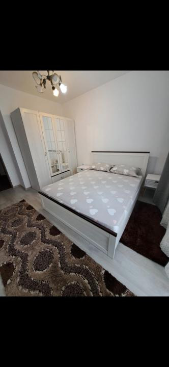 Apartament de inchiriat, 55 mp + terasa, zona Iris 