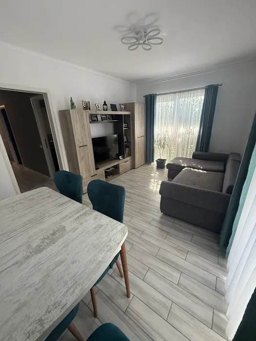 Apartament cu 2 camere, gradina, parcare, zona Dumitru Mocanu