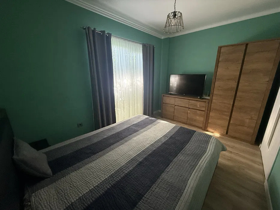 Apartament cu 2 camere, gradina, parcare, zona Dumitru Mocanu