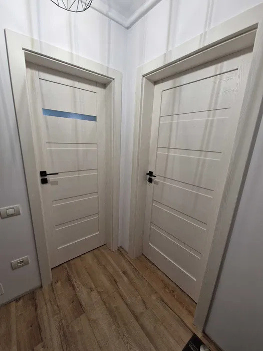 Apartament cu 2 camere, 55 mp, balcon, zona Sub Cetate