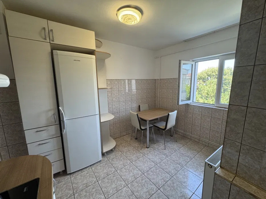 Apartament decomandat, 2 camere, 2 balcoane, 56mp, Zorilor