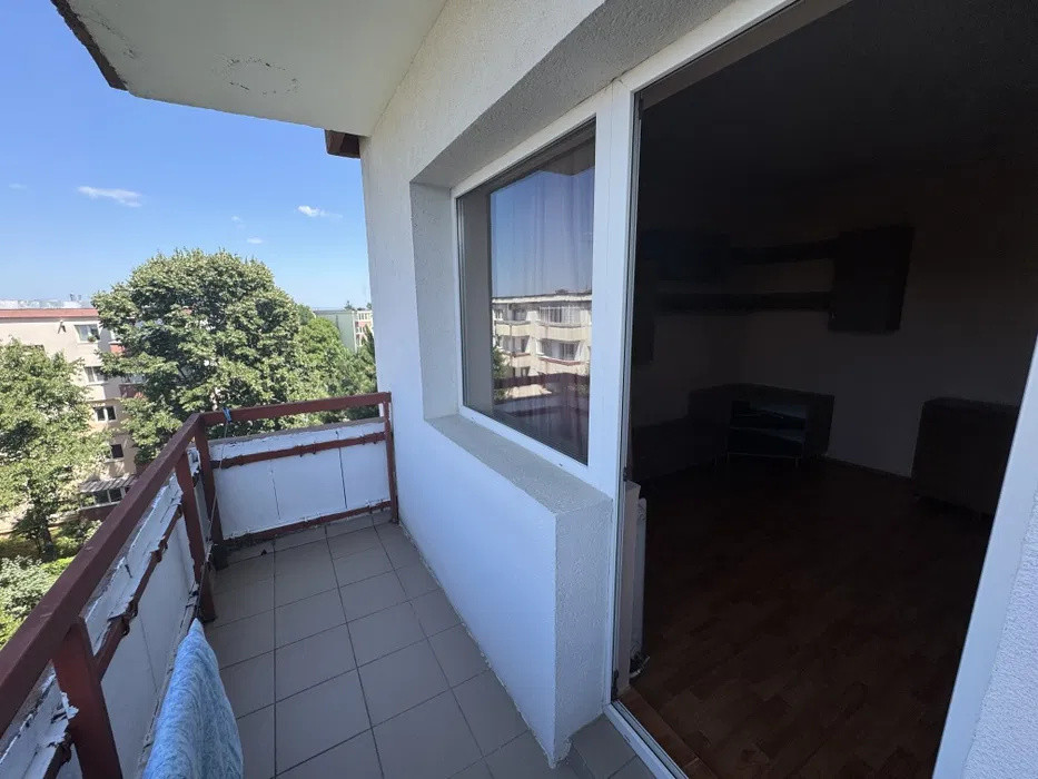 Apartament decomandat, 2 camere, 2 balcoane, 56mp, Zorilor