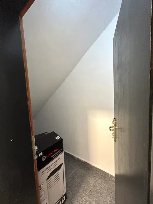 Spatiu de birou, 50 mp utili, recent renovat, parcare, zona P-ta Mihai Viteazul
