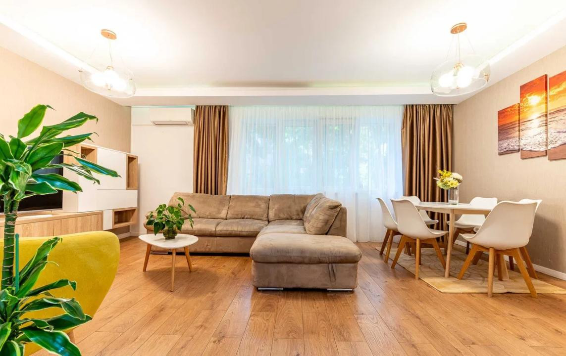 Apartament premium cu 5 camere | 128 mp | Garaj + parcare | Plopilor