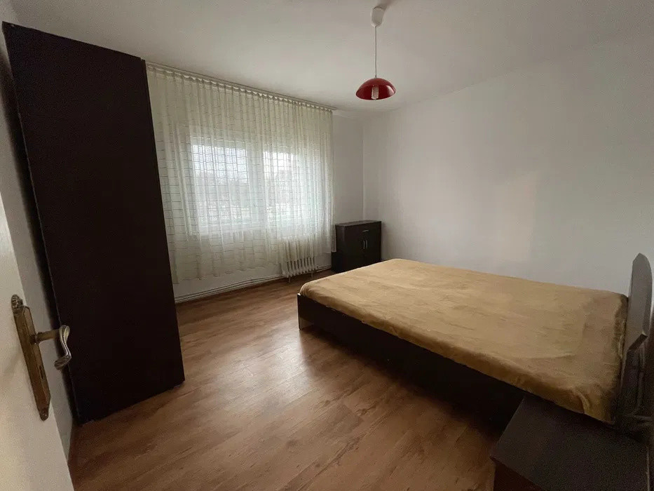 Apartament Decomandat cu 2 camere | 56 mp | Plopilor 