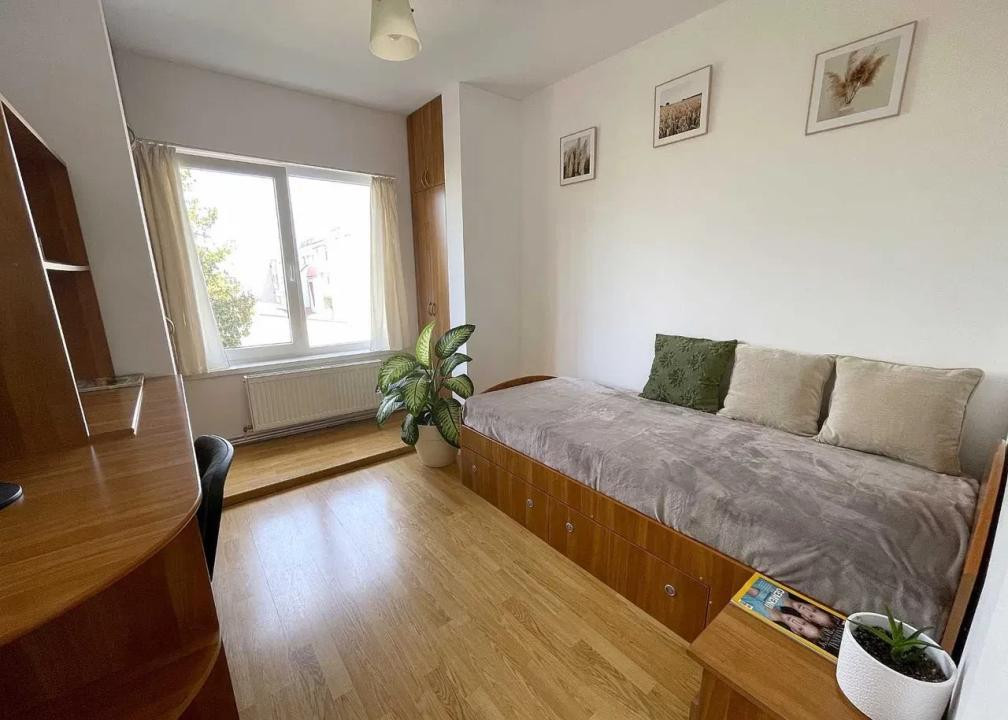 Apartament 4 camere decomandat 2 bai, Titulescu langa FSPAC 