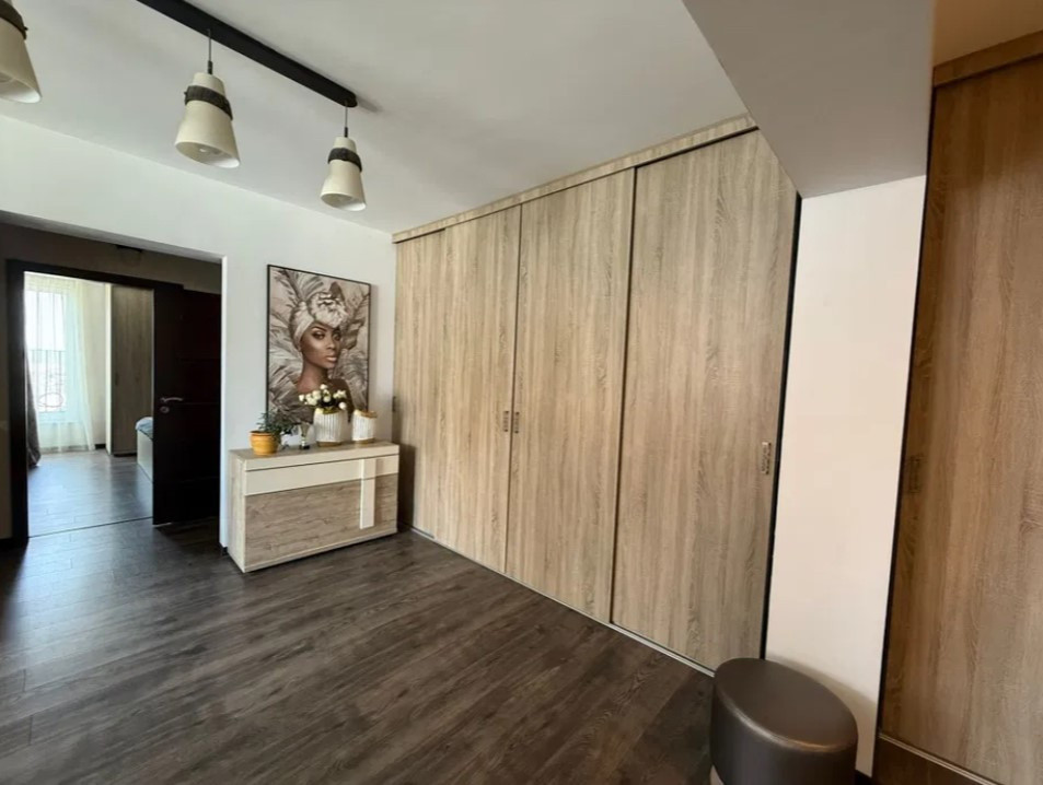Apartament spațios cu 3 camere | 90 mp | Parcare subterană | Andrei Mureșanu