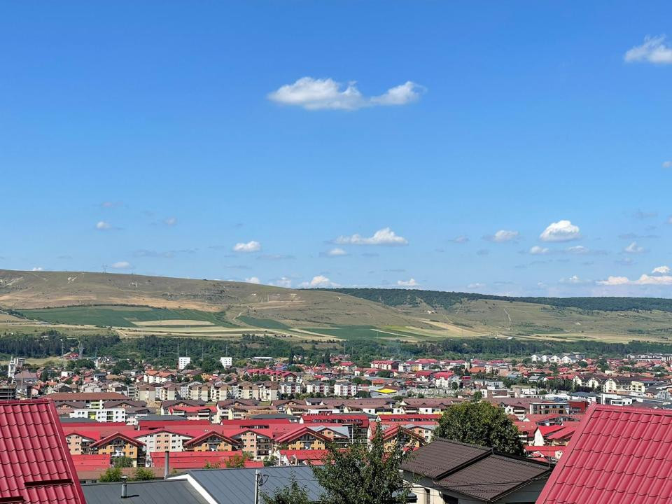 Casă individuala de vanzare cu 4 camere, amplasata pe un teren de 412 mp!