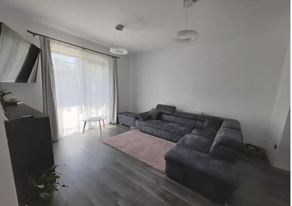 Casă individuala de vanzare cu 4 camere, amplasata pe un teren de 412 mp!