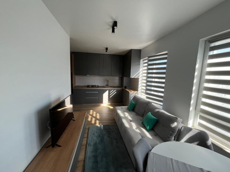Apartament modern de inchiriat, 2 camere cu terasa si parcare subterana!