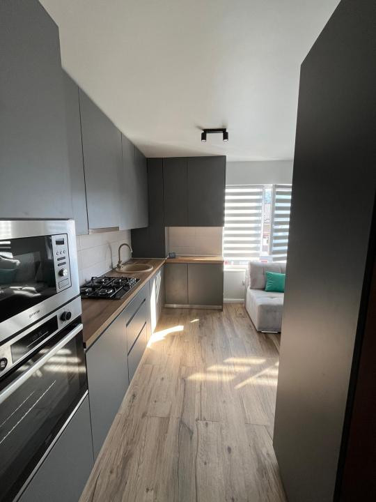 Apartament modern de inchiriat, 2 camere cu terasa si parcare subterana!
