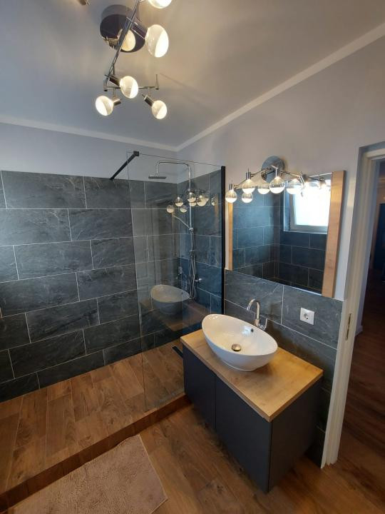 Apartament de inchiriat 2 camere zona Cetatii!