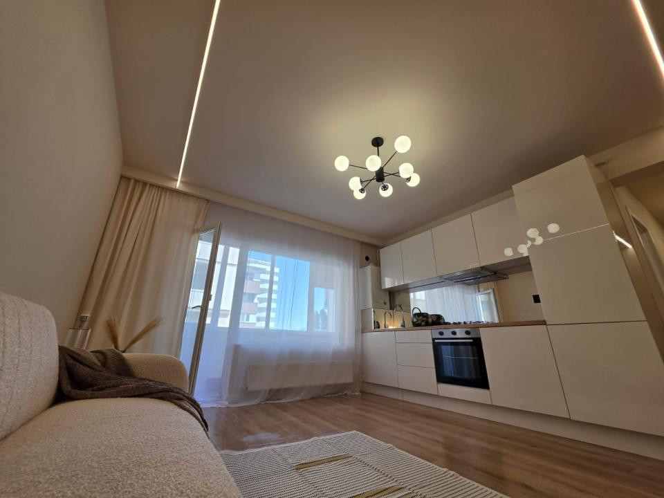 Apartament de 2 camere , 43   mp, modern EROILOR 