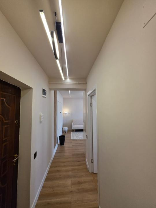 Apartament de 2 camere , 43   mp, modern EROILOR 