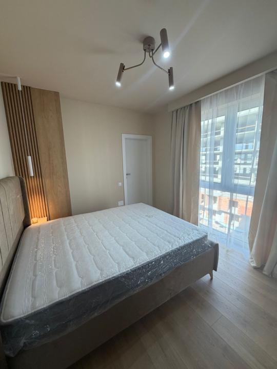 Apartament cu 3 camere, 66 mp, parcare, balcon, zona Tineretului
