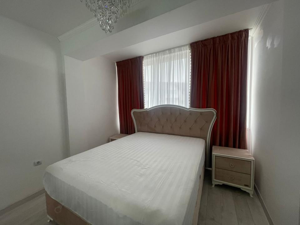 Apartament de vanzare 4 camere in zona Cetatii!