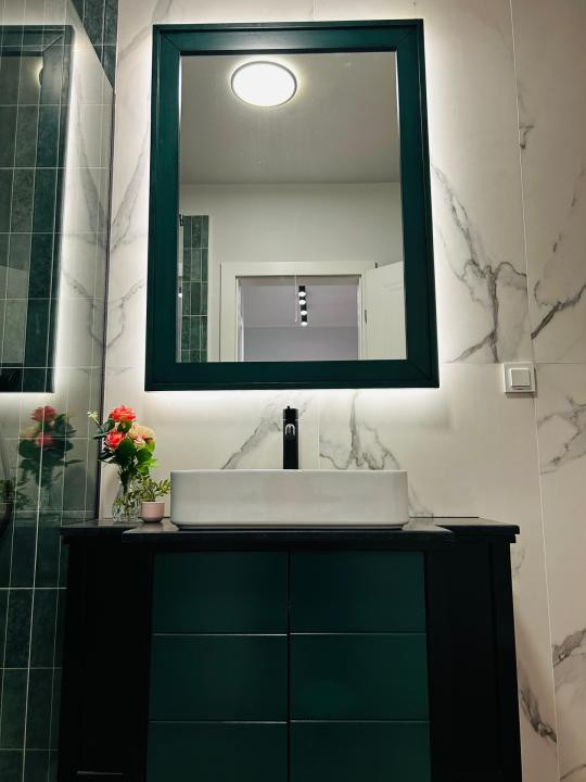 Apartament modern 3 camere pe Eroilor, parcare subterana!