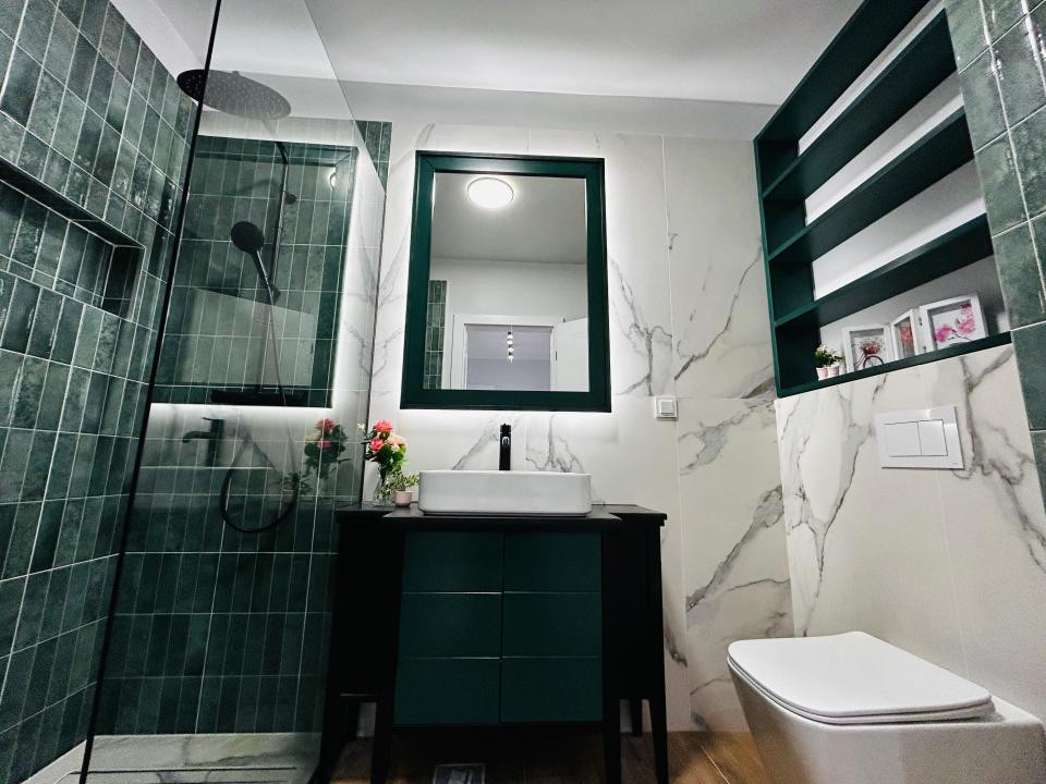 Apartament modern 3 camere pe Eroilor, parcare subterana!