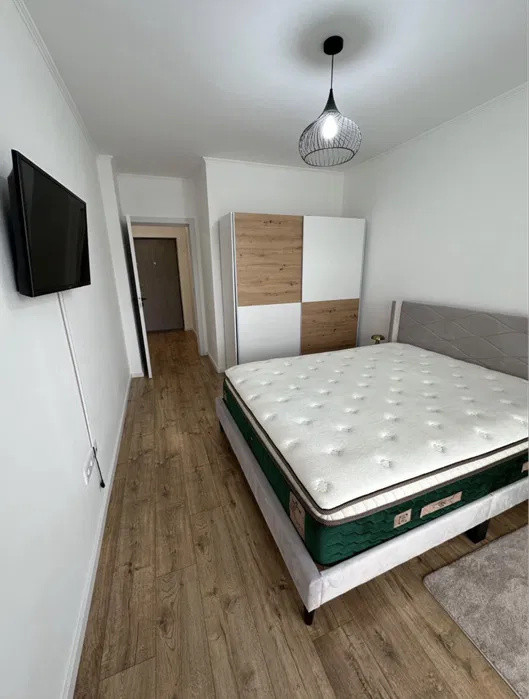 Apartament in bloc nou, finisat modern, zona Eroilor