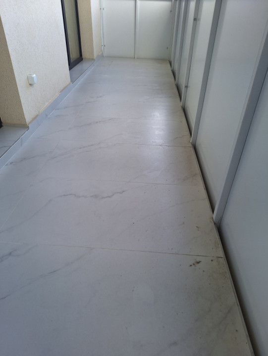 Apartament in bloc nou, finisat modern, zona Eroilor