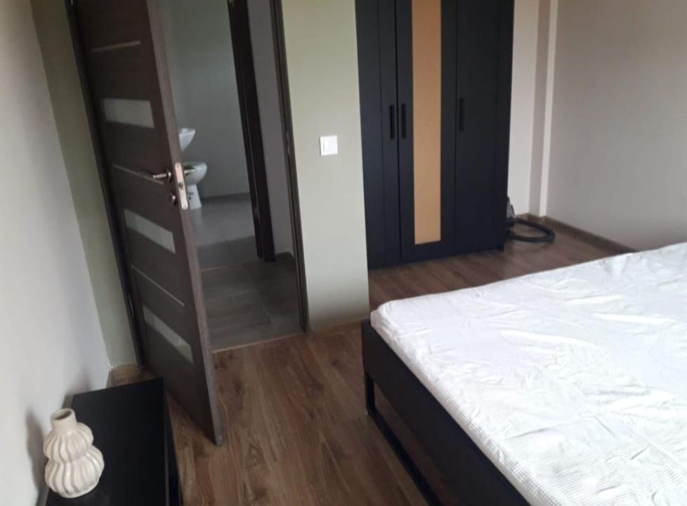 Apartament cu 2 camere, 41 mp + 30 mp terasa, zona Stejarului 