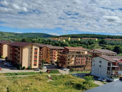 Apartament cu 2 camere, 41 mp + 30 mp terasa, zona Stejarului 