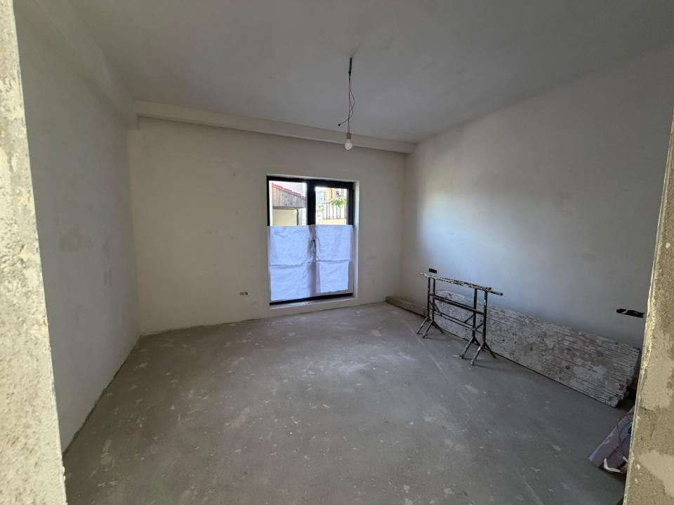 Casa individuala, 5 camere, amplasat pe un teren de 450 mp zona Subcetate!