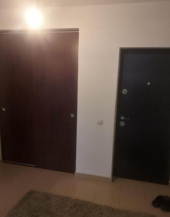 Apartament de vanzare cu parcare in zona Florilor!