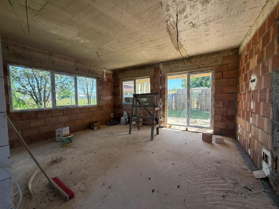 Casa individuala pe un nivel, amplasat pe un teren de 325 mp!