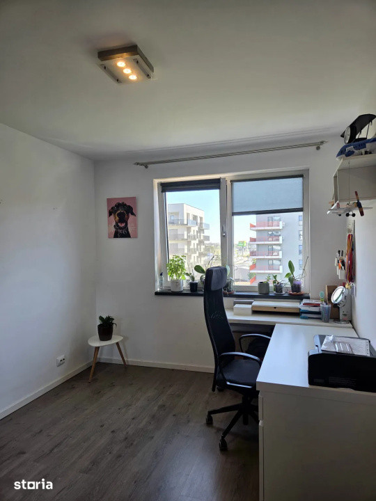 Apartament cu 3 camere, etaj intermediar, zona clinicii AMETHYST
