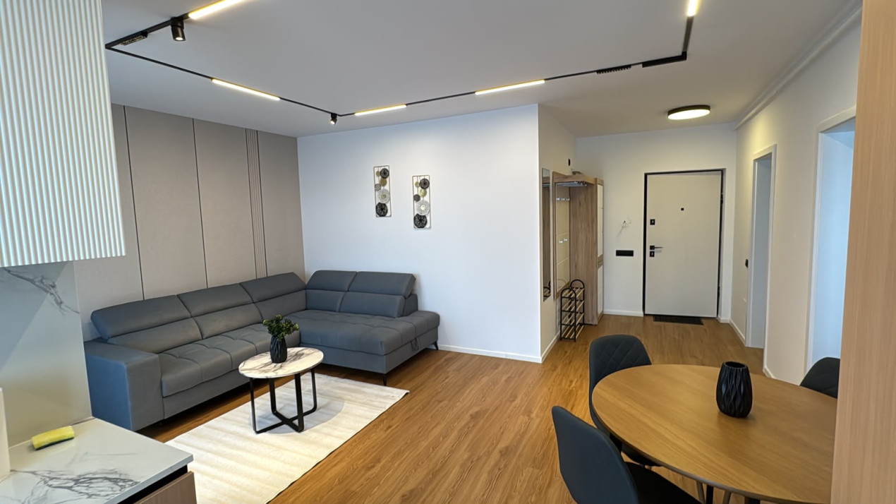 Apartament cu 2 camere, 55 mp, parcare, zona Eroilor