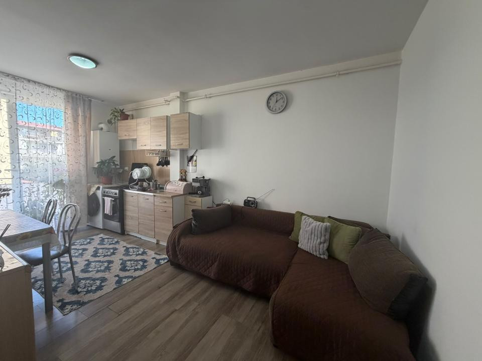 Apartament de vanzare 2 camere zona Eroilor!