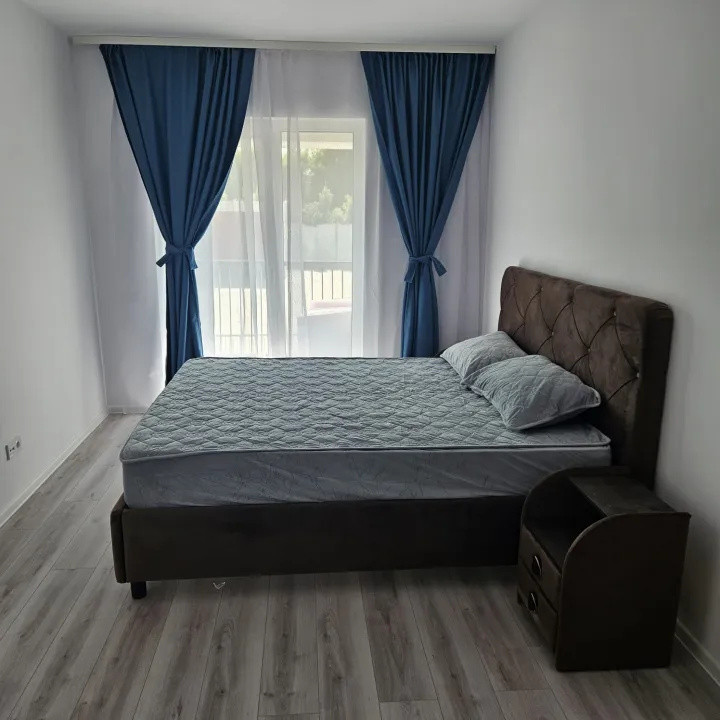 Apartament modern la vanzare 2 camere zona VIVO!