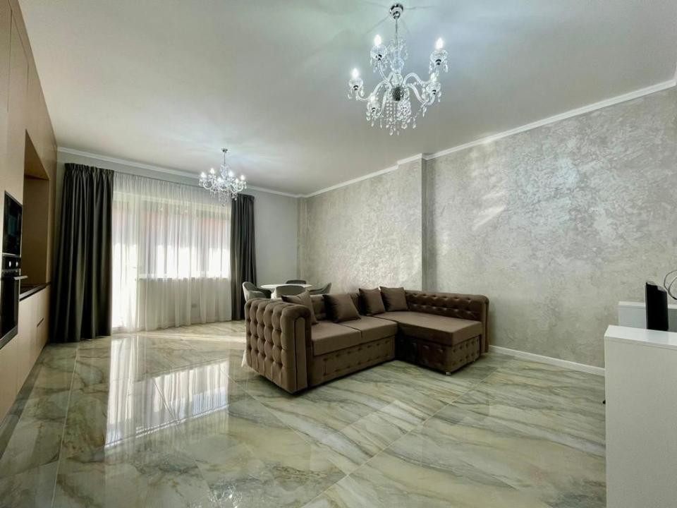 Apartament de 2 camere, 55 mp utili, ultrafinisat, zona Parcul Poligon
