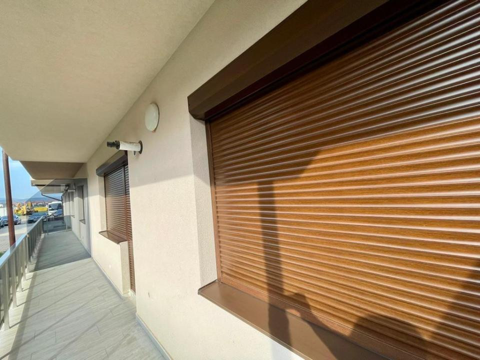 Apartament de 2 camere, 55 mp utili, ultrafinisat, zona Parcul Poligon