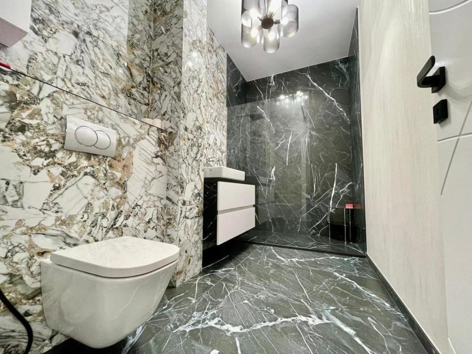 Apartament de 2 camere, 55 mp utili, ultrafinisat, zona Parcul Poligon
