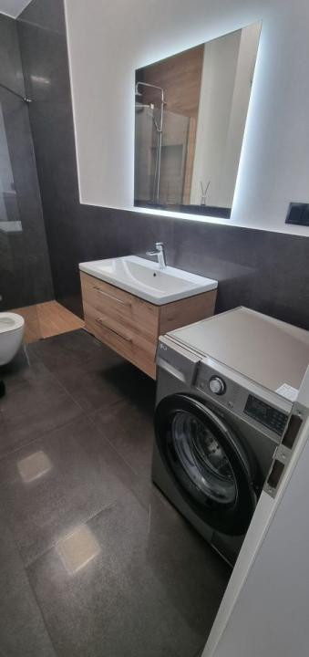 Apartament de vanzare, 3 camere, 64 mp Et.1, zona Mall Vivo, BMW