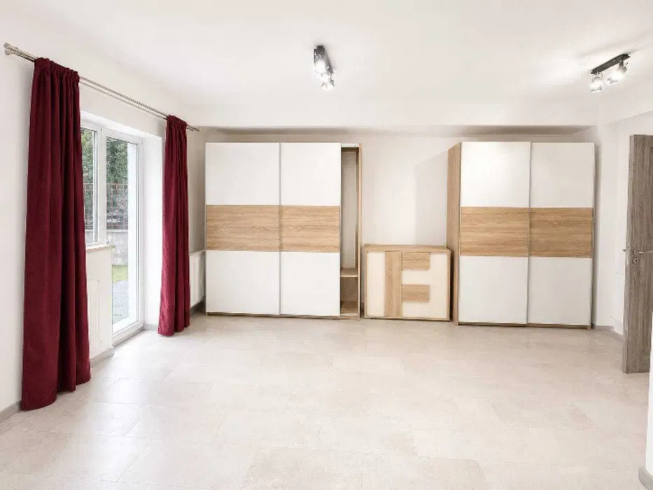 Apartament cu 2 camere, 54 mp, terasa, zona Razoare