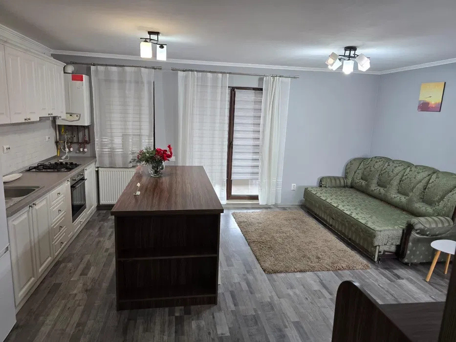 Apartament cu 2 camere, terasa de 40 mp, zona Parcului Poligon