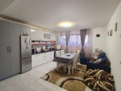 Apartament cu 3 camere, 58 mp utili ,zona Stejarului 