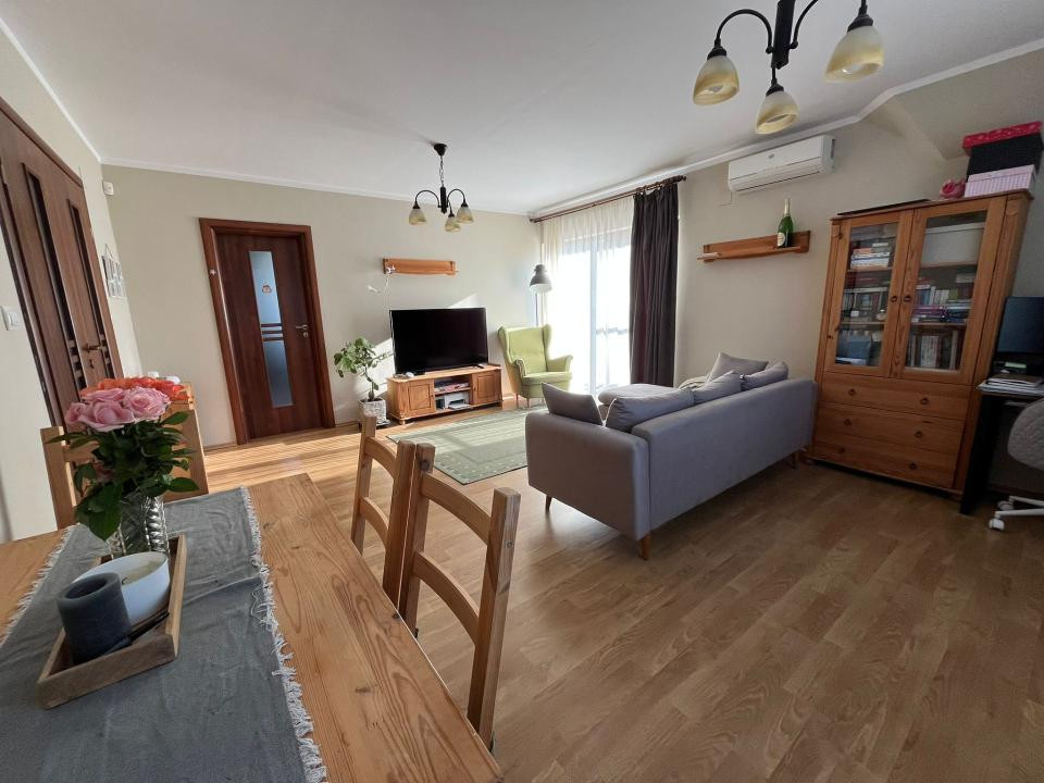 Casa individuala, 7 camere, teren 1076 mp!