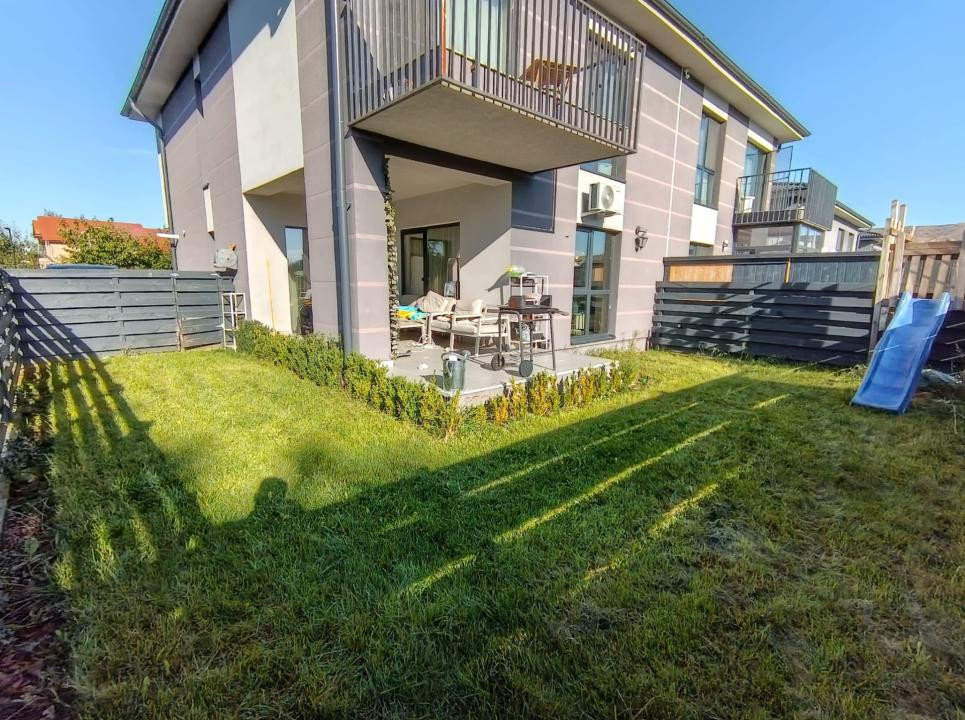 DUPLEX ULTRA-LUX | 4 CAMERE | TEREN 250 MP | 2 PARCĂRI 