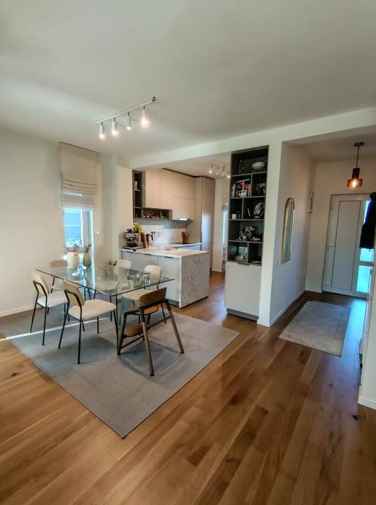 DUPLEX ULTRA-LUX | 4 CAMERE | TEREN 250 MP | 2 PARCĂRI 
